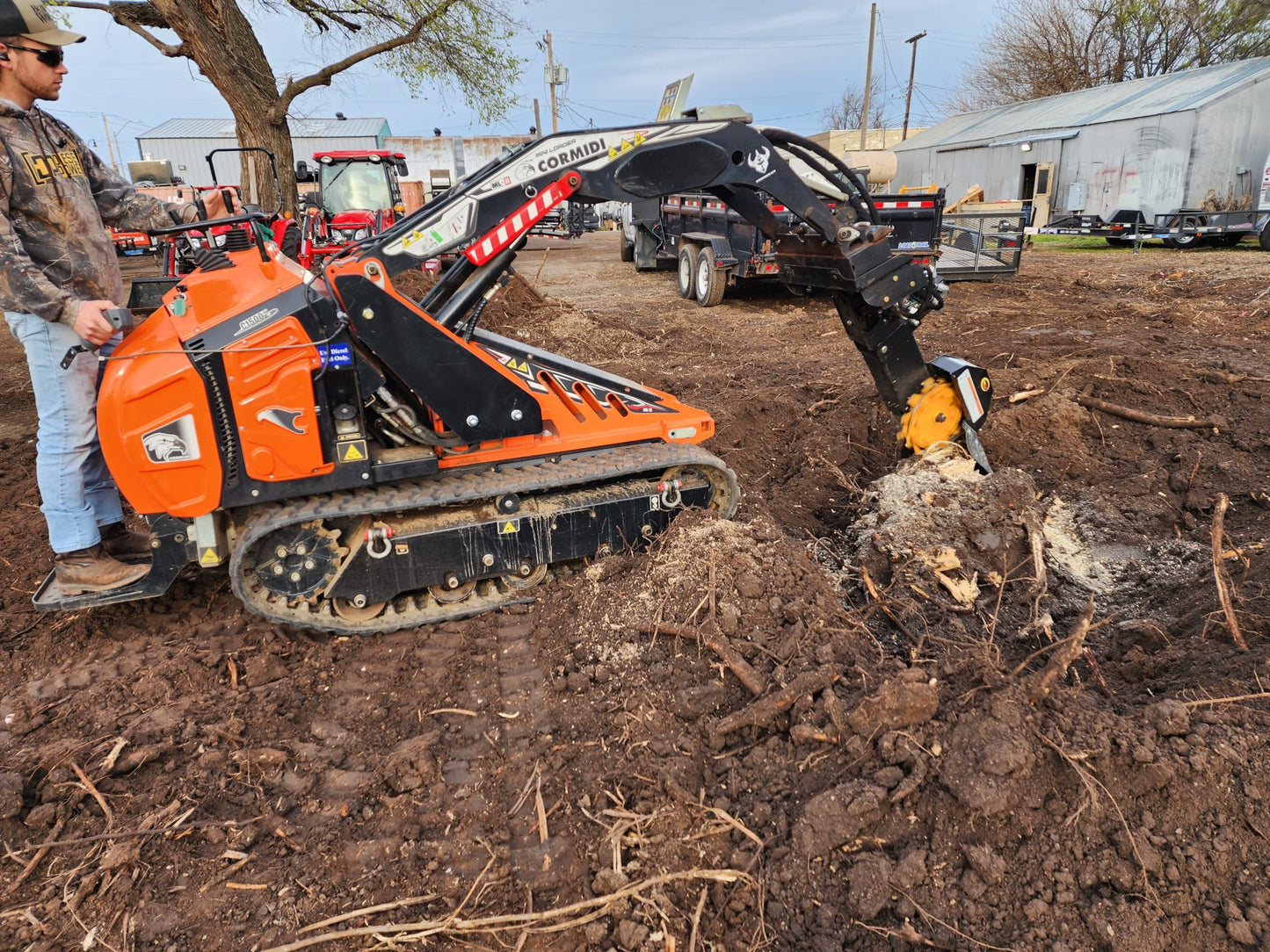 Cormidi C1200 Spec 2 Mini Skid Steer w/ 25 HP Kubota Dingo Style