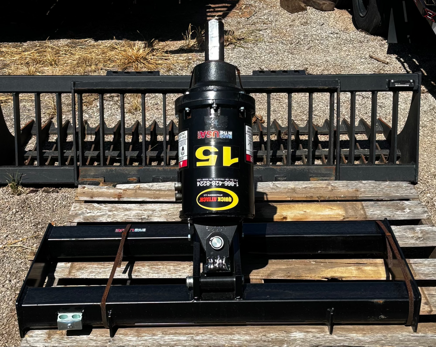 Quick Attach - Bore Pig 15PD Post Hole Digger with Hoses and Couplers