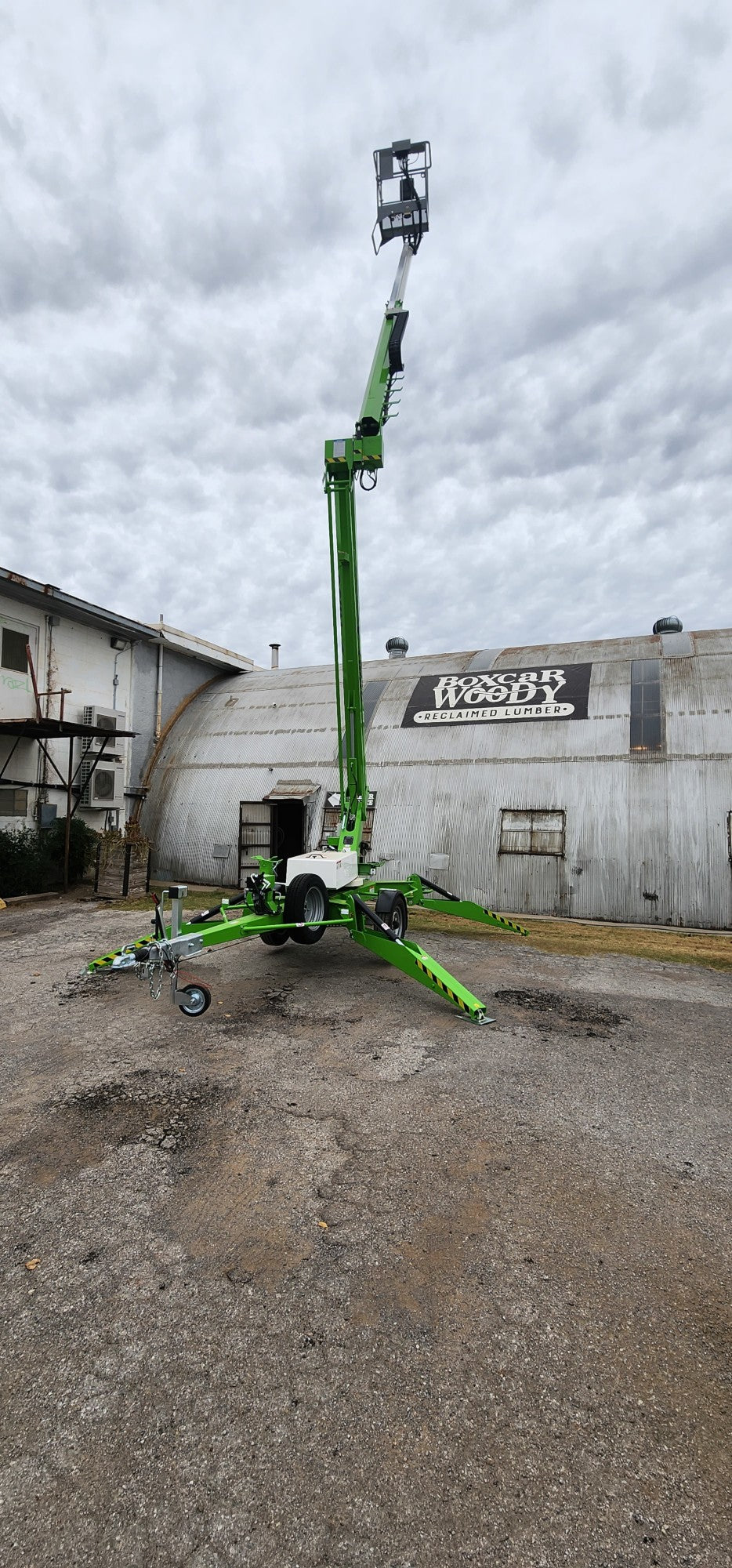 Niftylift Towable Cherry Picker Man Lift Boom Lift