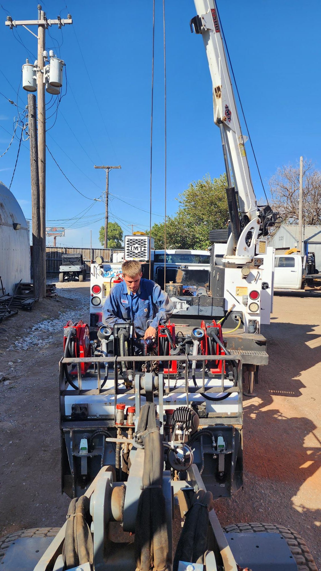 Skid Mounted Portable Lube Tank / System 100 gallon / pneumatic
