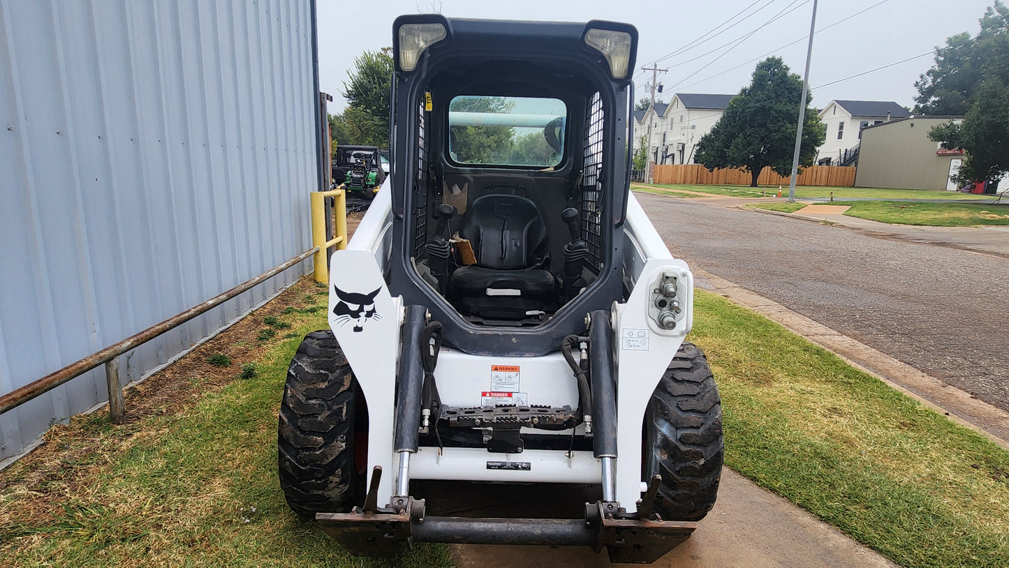 Bobcat S530 Skid-Steer Loader
