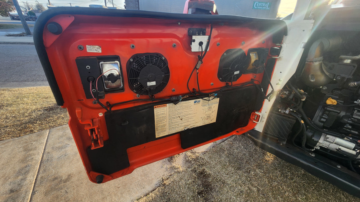 2021 Bobcat T870 Compact Track Loader Skid Steer