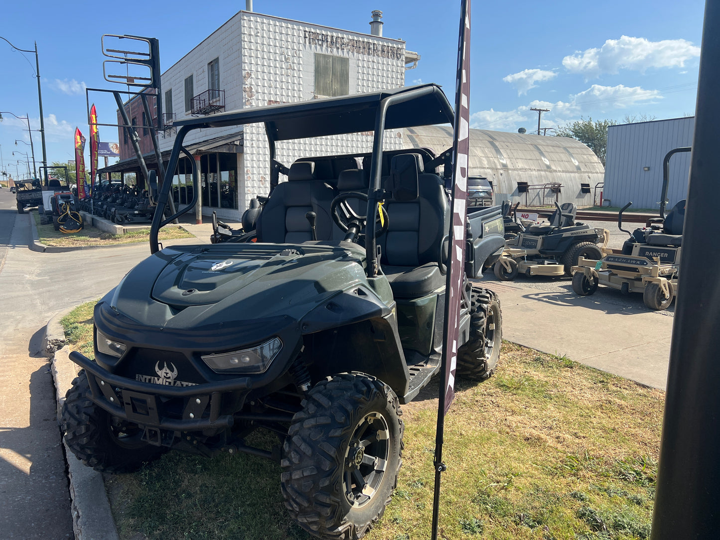 2018 Intimidator 800cc Classic 3 Seater UTV - XD4 Package *pre-owned*
