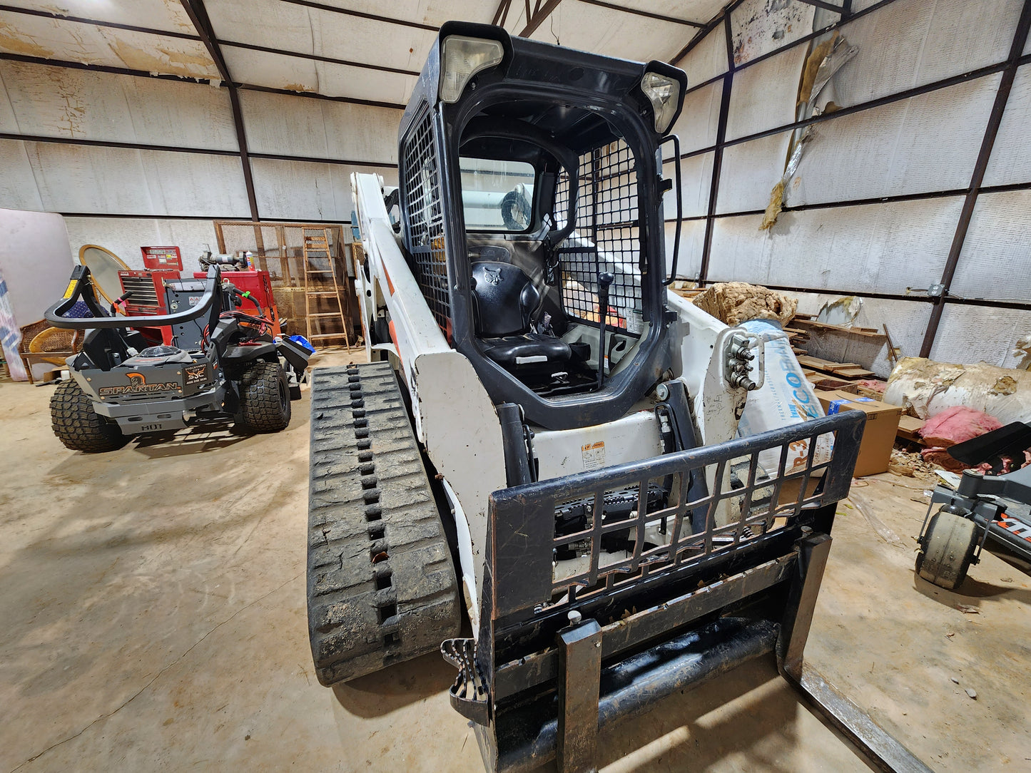 '17 Bobcat T650 open cab / wide track / Foot & Hand controls - 1289 hrs